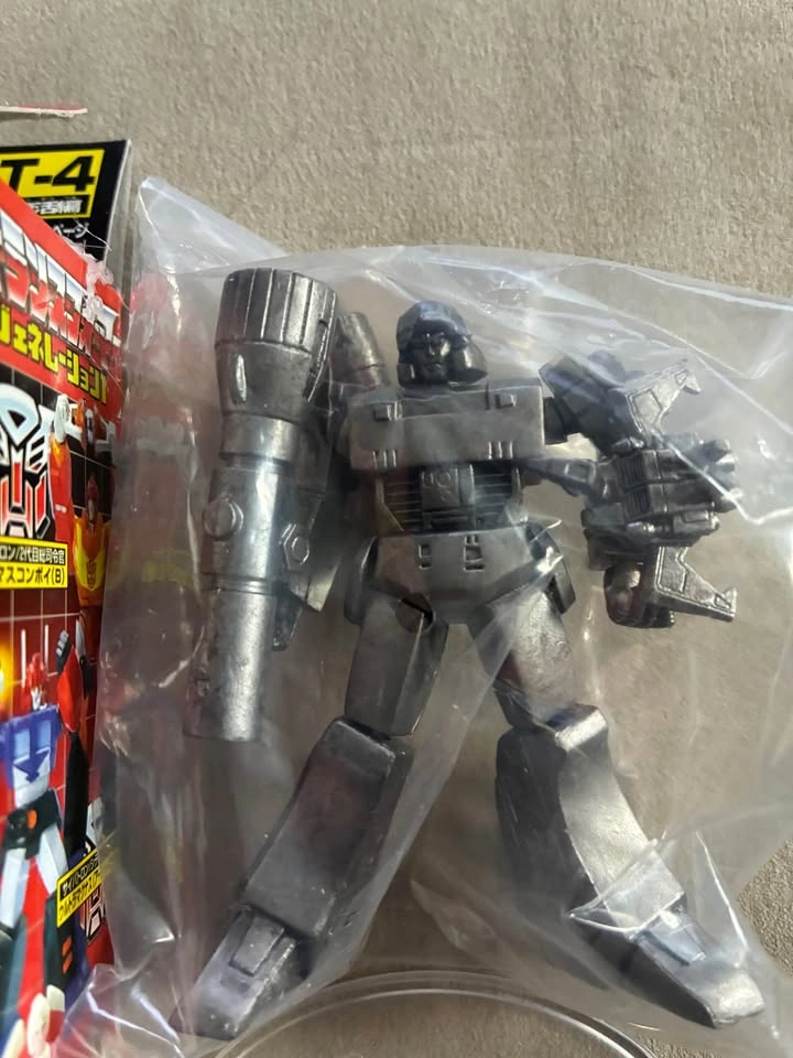 Transformers SCF Act 4 Megatron w/ Lazerbeak (Takara 2001) - photo 2