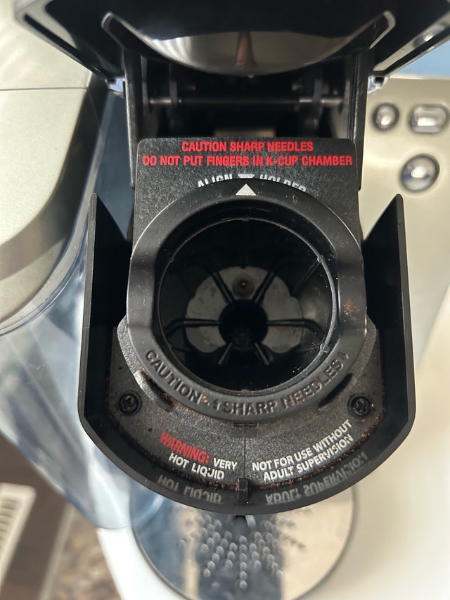 Keurig B70 Coffee Maker - photo 3