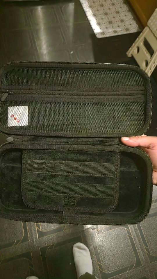 White Nintendo Switch Carrying Case - photo 2