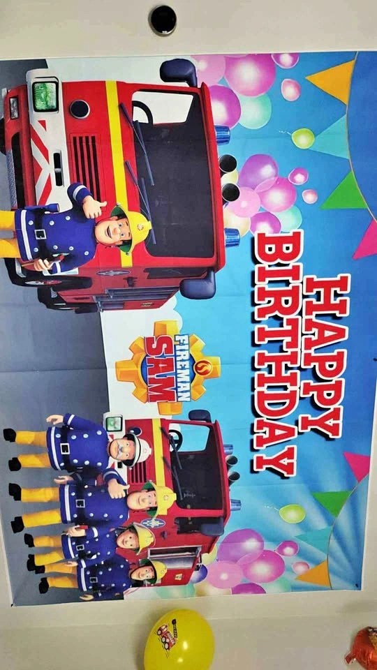 Fireman firetruck party decor
