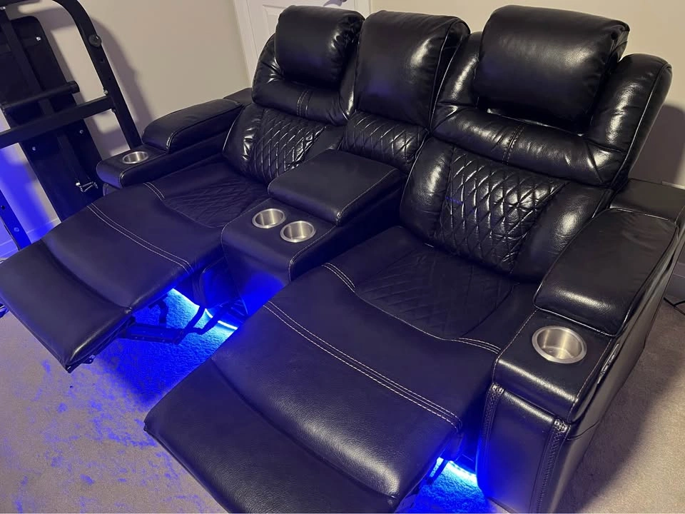 Executive Leather Power Reclining Love Seat w/ Console & LED - photo 3