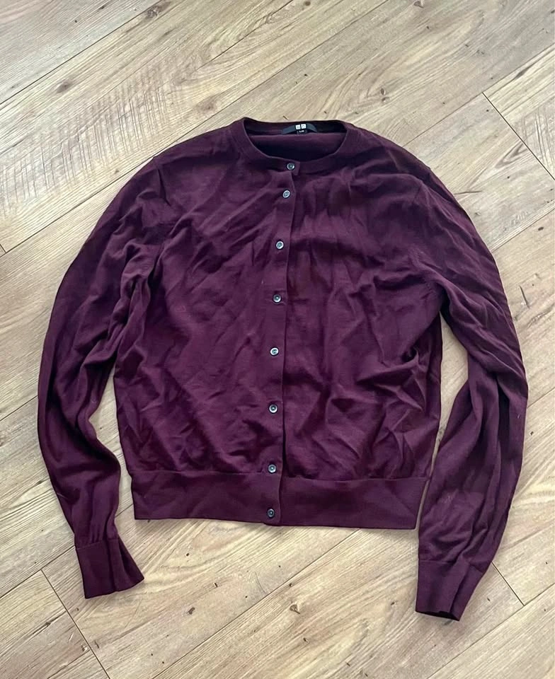 Uniqlo Merino Sweater - Size Large