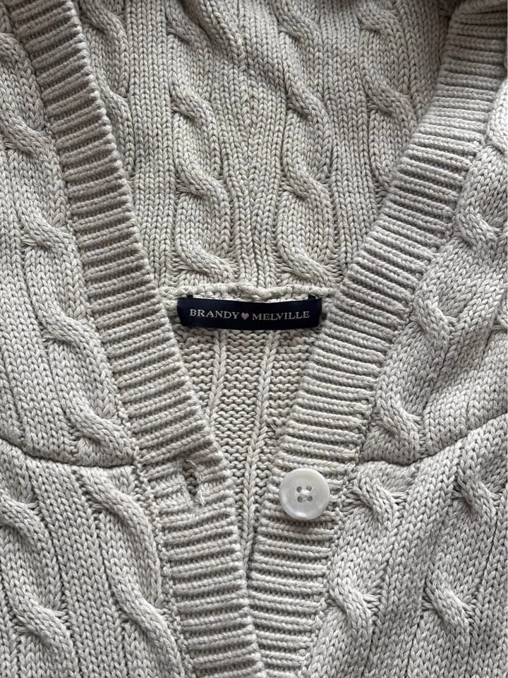 Brandy Melville Aura Knit Cardigan Grey - photo 2
