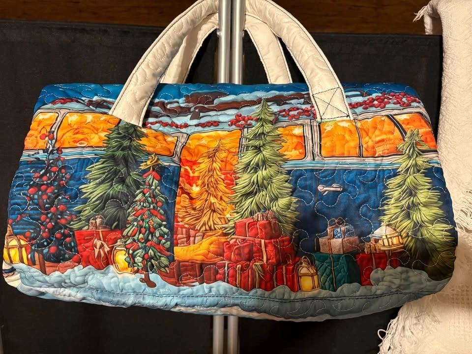 Quilted VW Bus Peace Sign Holiday Duffel Bag -NEW-