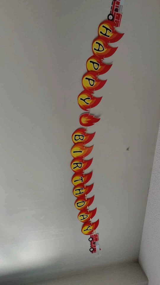 Fireman firetruck party decor - photo 4
