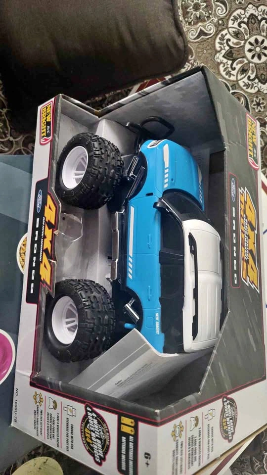 New bright r/c car