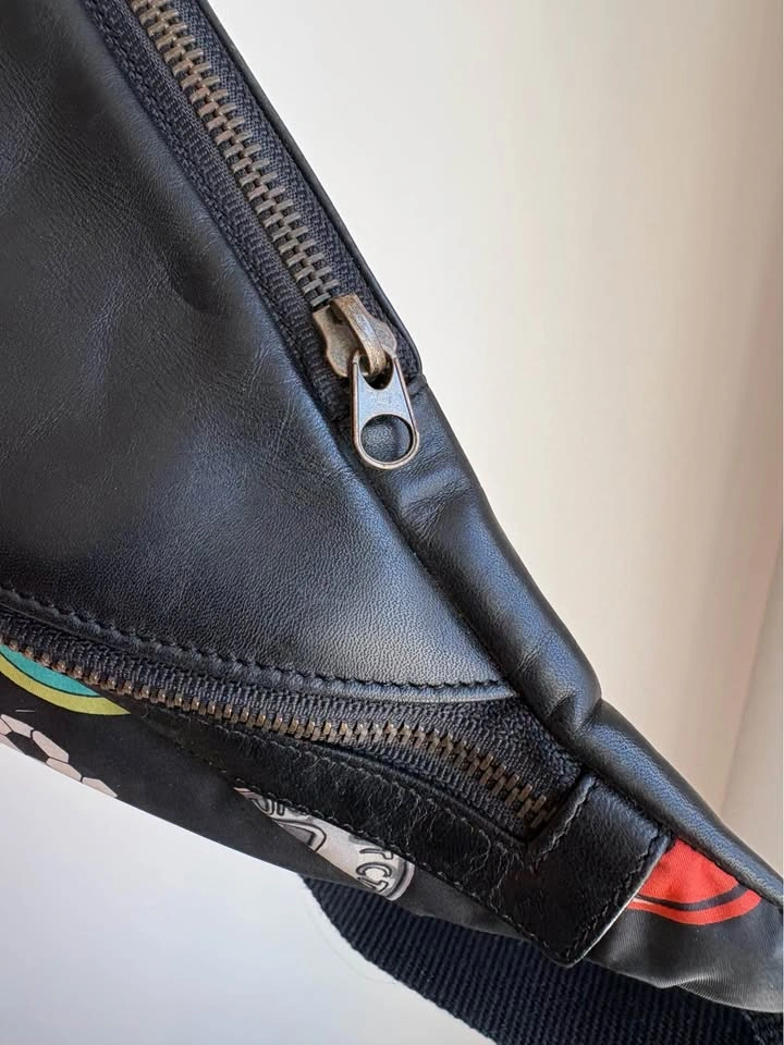 RARE 1991 Vintage Nicole Miller Silk & Leather Fanny Pack - photo 4