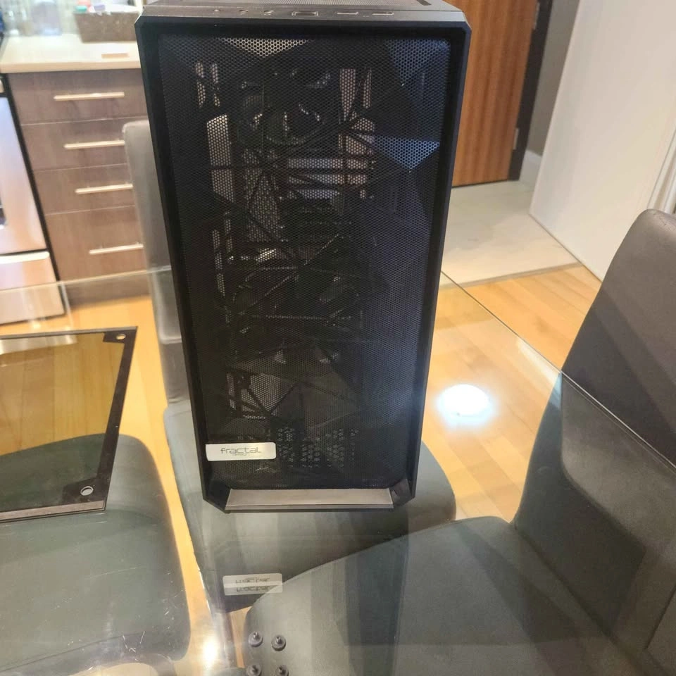Fractal Meshify C Black Micro ATX PC Case w/ Tinted Glass - photo 2