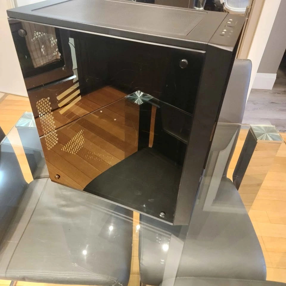 Fractal Meshify C Black Micro ATX PC Case w/ Tinted Glass - photo 3