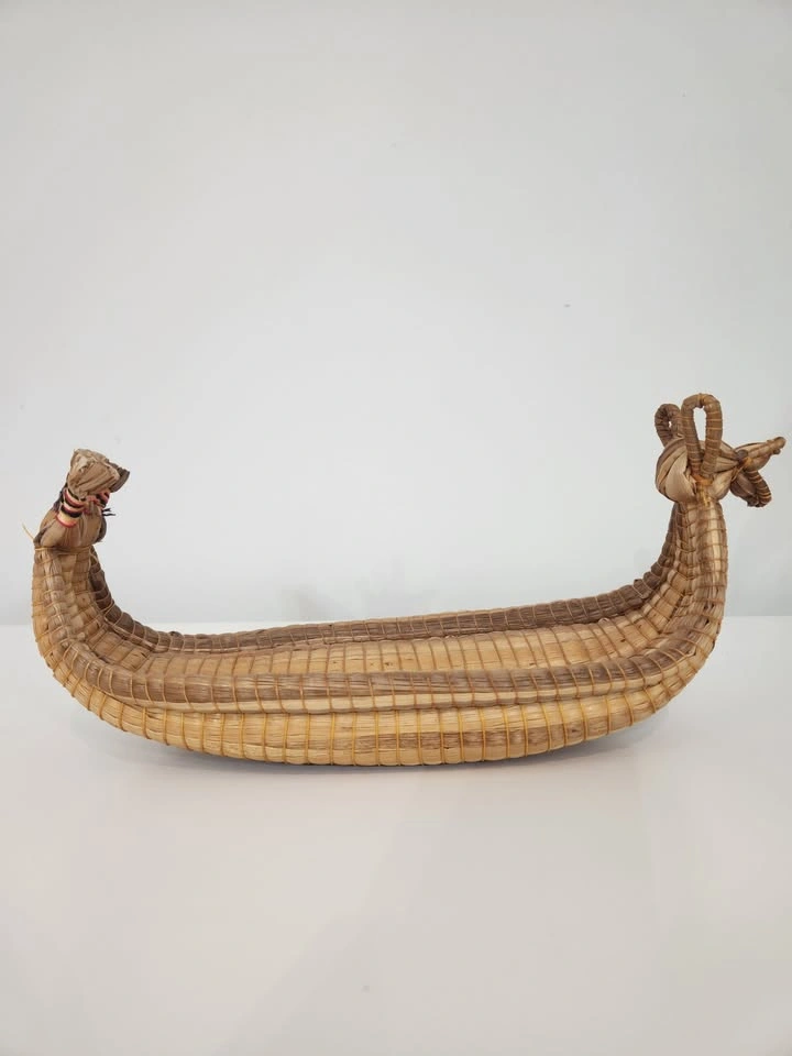 Vintage Peruvian Gondola Bird / Dragon Woven Wicker Basket - photo 5