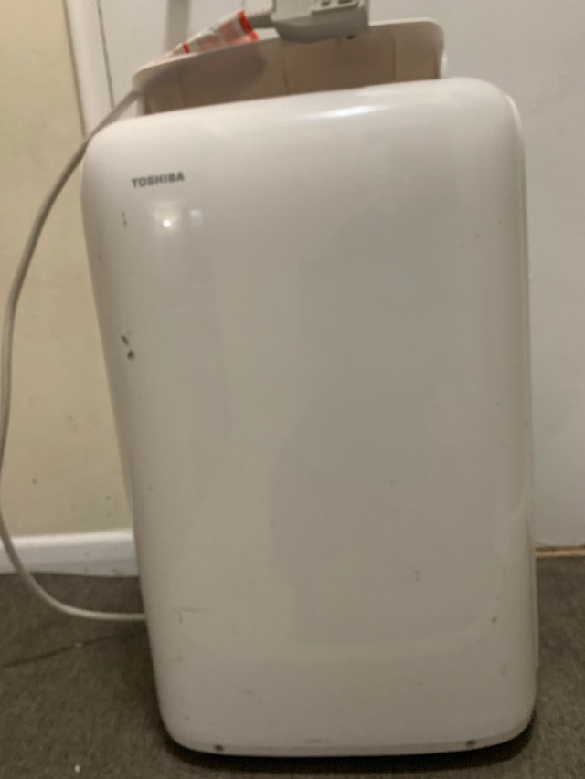 Toshiba Mobile Air Conditioner 12,000 BTU