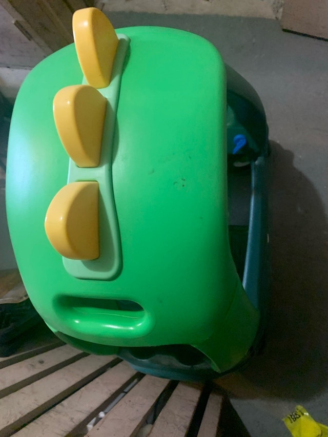 Little Tikes Cozy Coupe Dino for Indoor play - photo 4