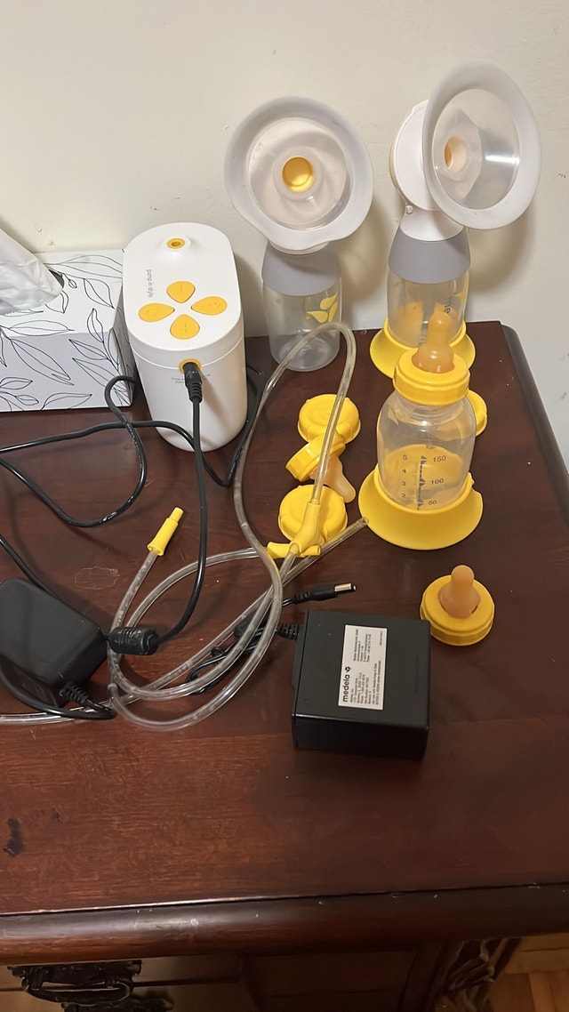 Medela Breast Pump - photo 3