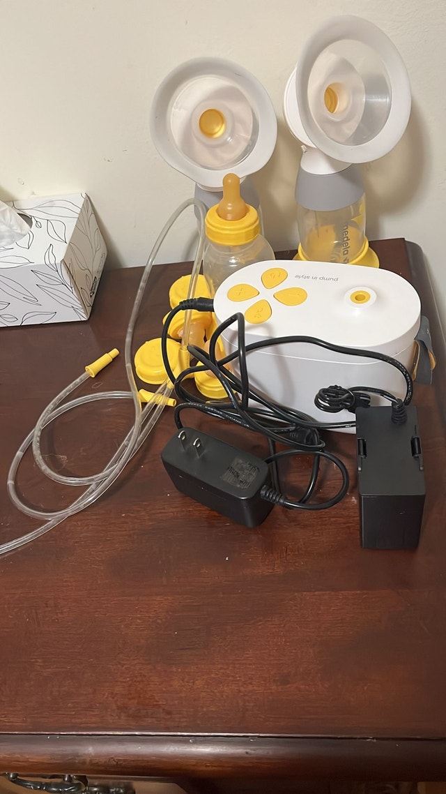 Medela Breast Pump - photo 4