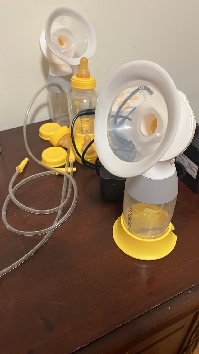 Medela Breast Pump - photo 5
