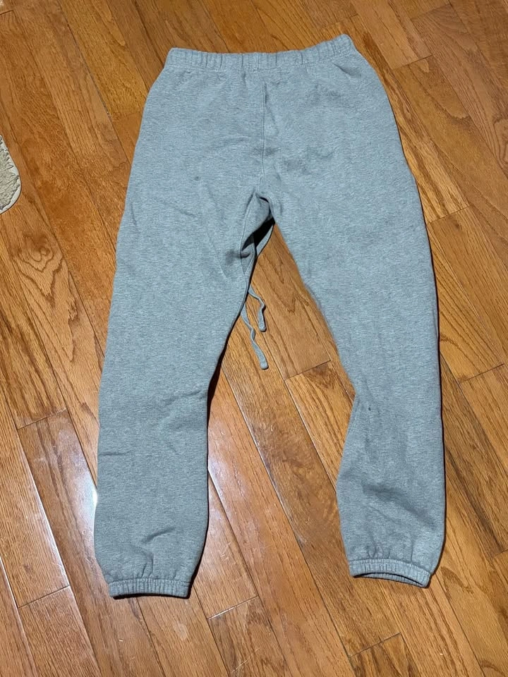 Fear of God Essentials Sweatpants ‘Dark Oatmeal’ - photo 2