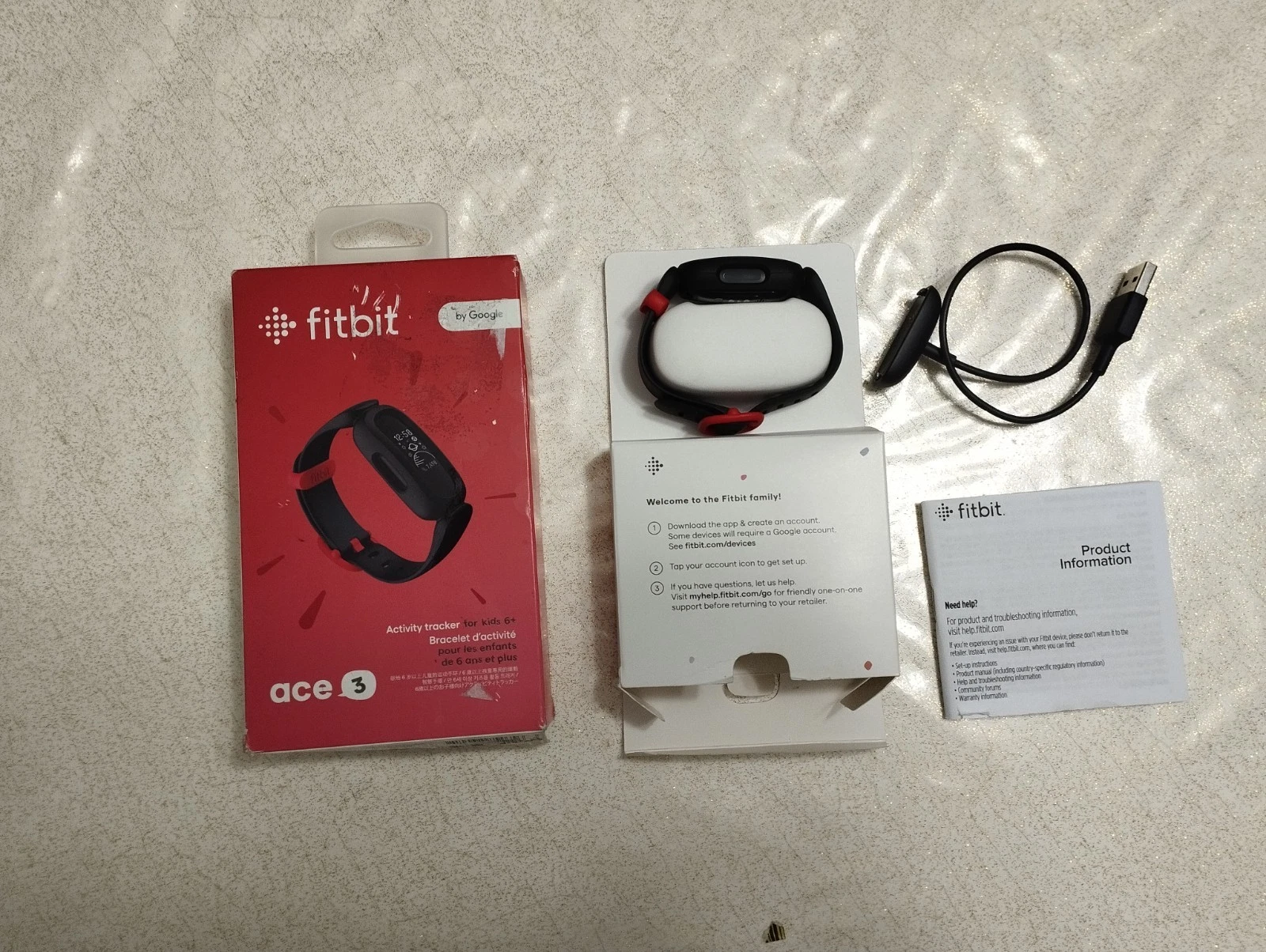 FITBIT FITNESS TRACKER - ACE 3