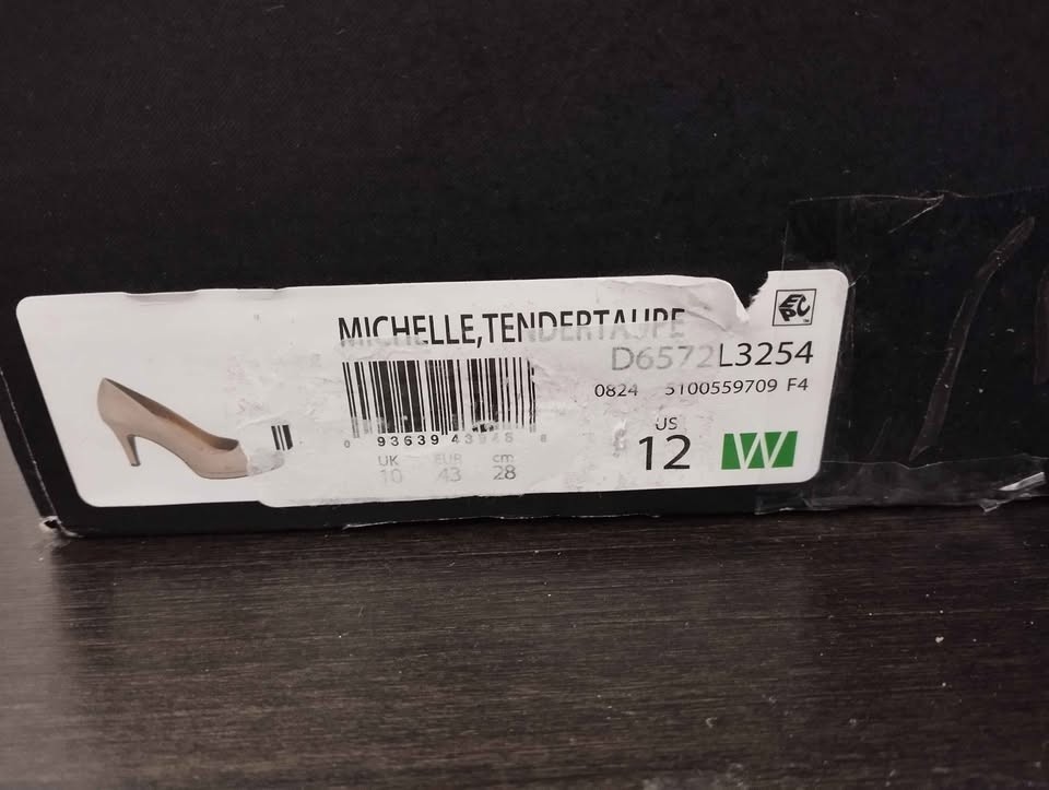 US 12W Naturalizer Womens Michelle Pump - photo 4