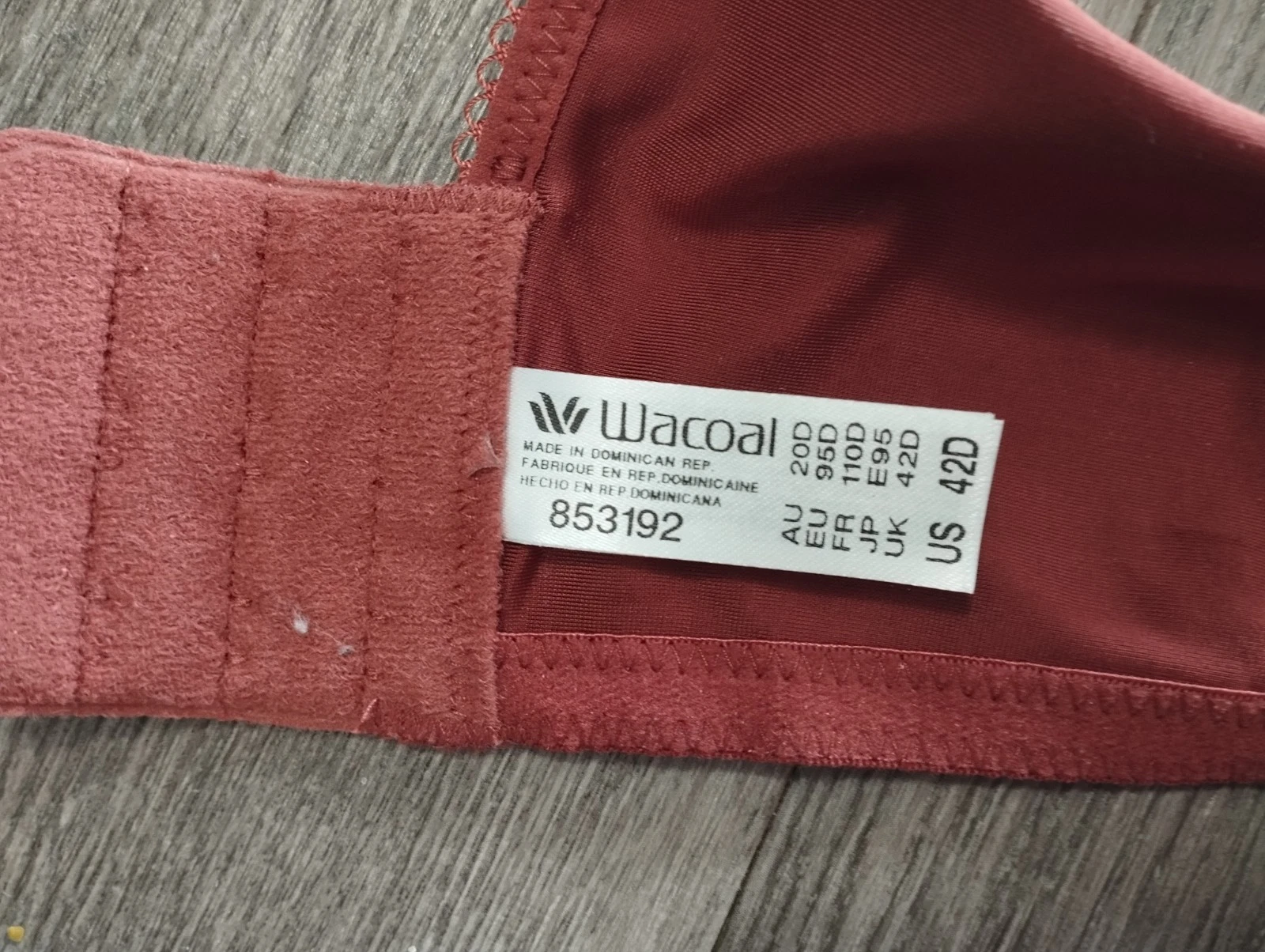 42D Wacoal Womens 853192 T-Shirt Bra - photo 2