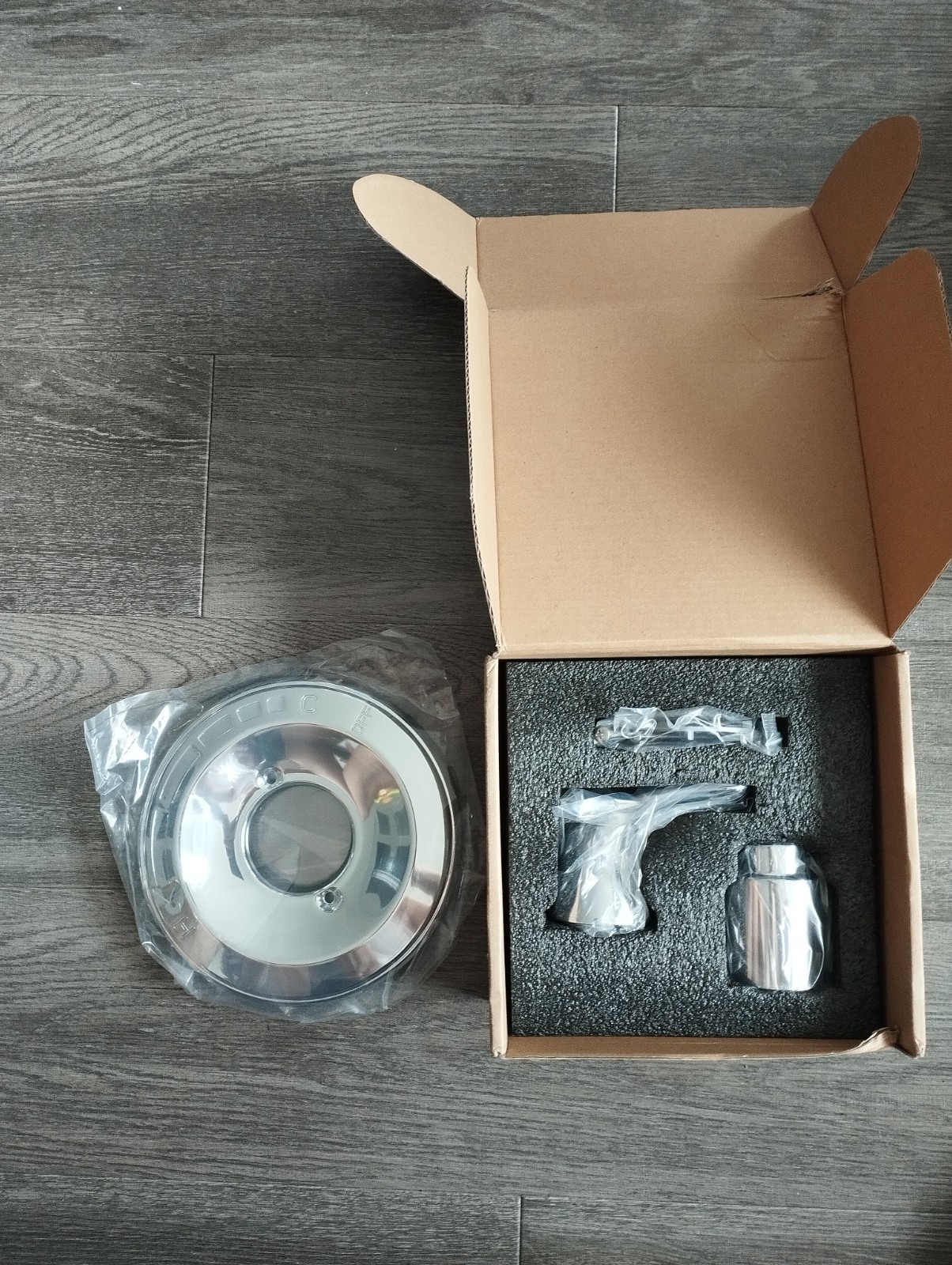 Delta Faucet 13 Series Shower Valve Trim Kit, Chrome T13020