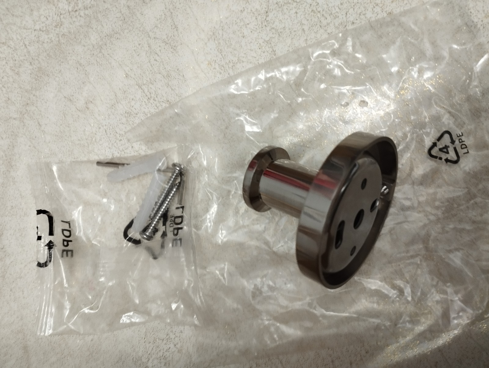 MAINSTAYS 6PK ROUND ROBE HOOKS - CHROME - photo 5