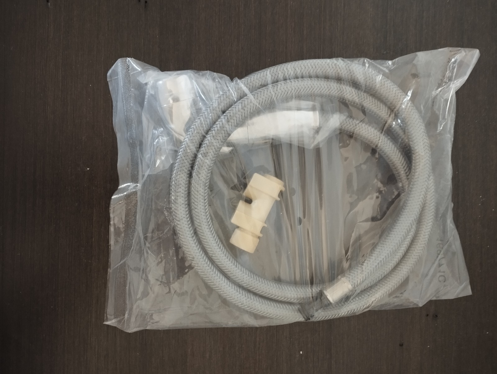Moen Hose & Spray in Chrome