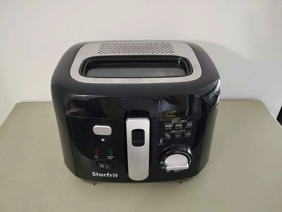 Starfrit 2.5L Oil Fryer with Removable Ceramic Bowl