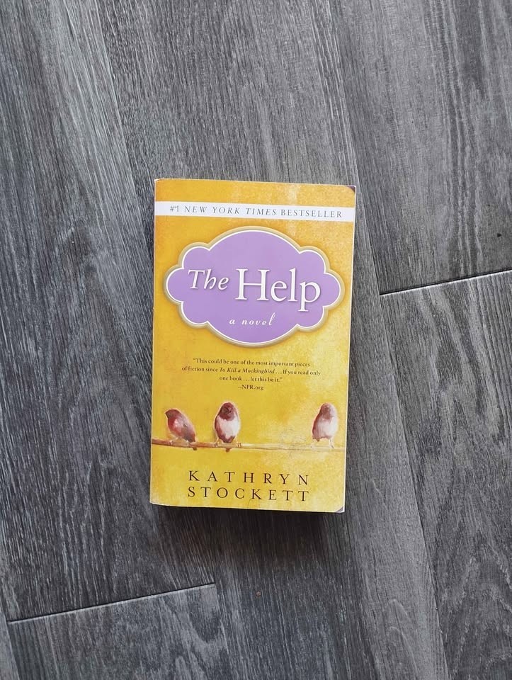 The Help book by Kathryn Stockett
