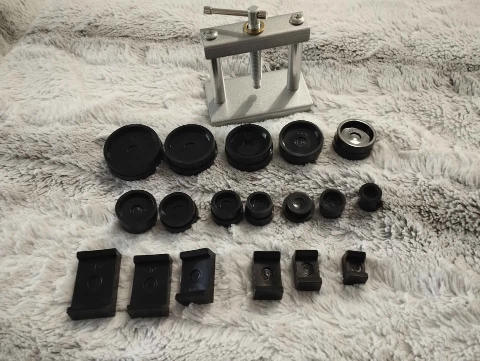 Watch Press Tool - 18 Pieces
