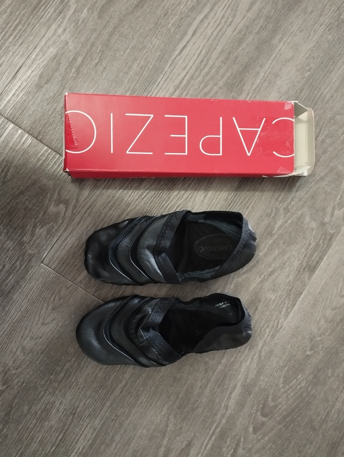 9w Capezio Women's FF01 Freeform Ballet Shoe