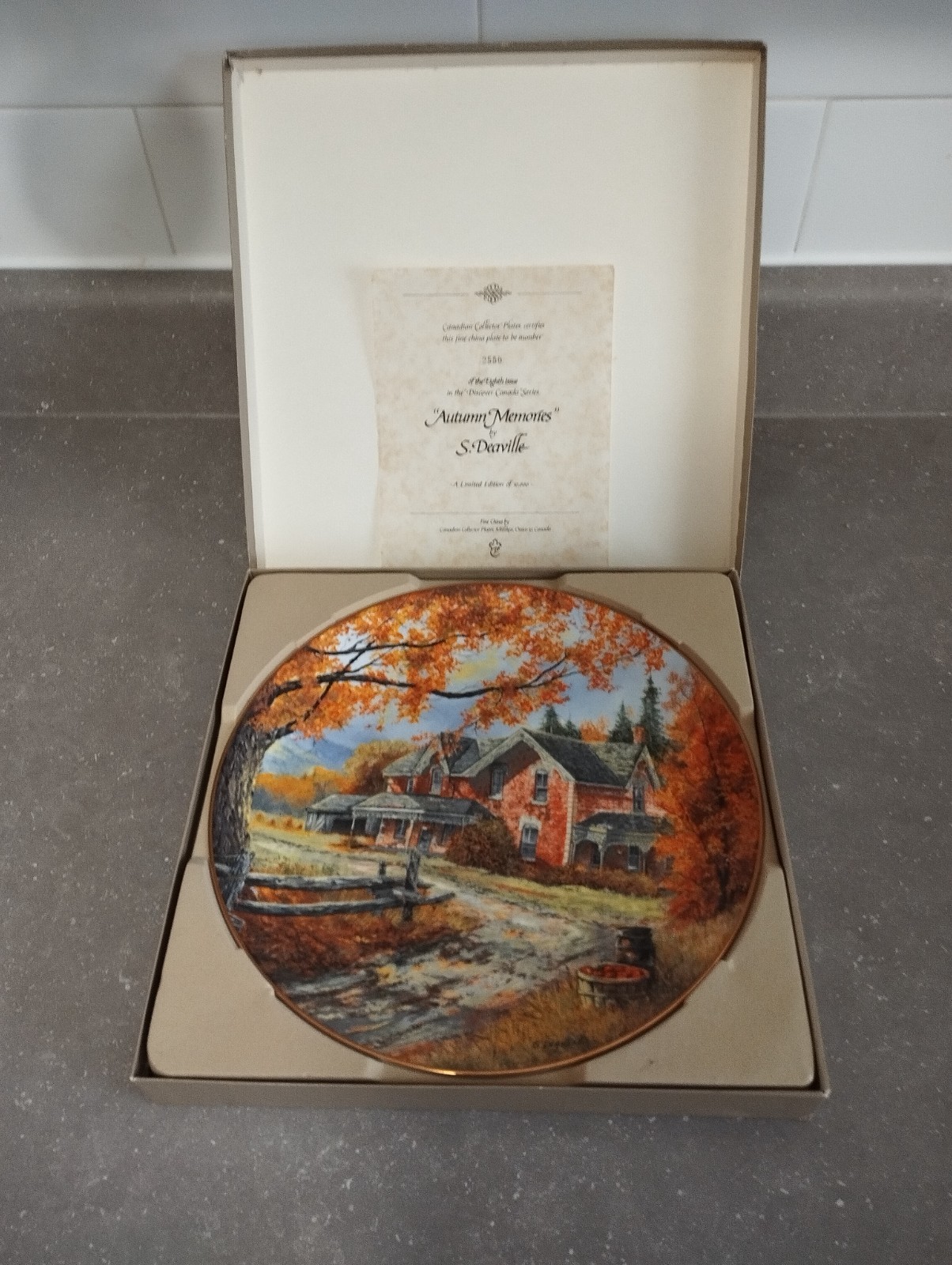 Limited edition collector plate Autumn Memories by arti