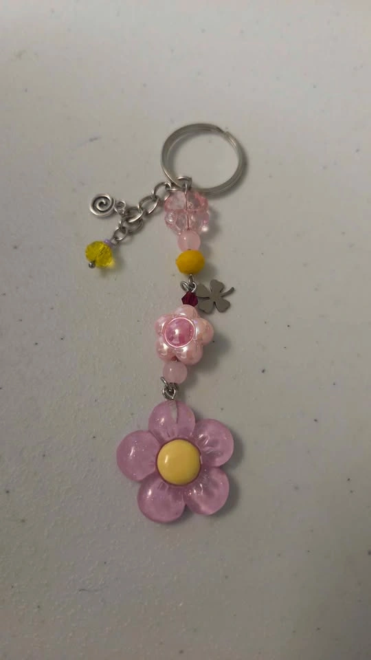 Handmade Kawaii Flower Power Keychain - photo 2
