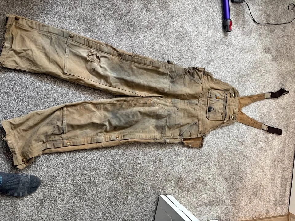 Vintage Carhartt Bib Overalls – Distressed Workwear