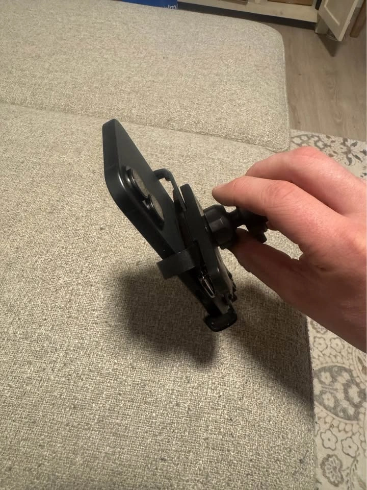 Subaru Car Phone Holder - photo 2