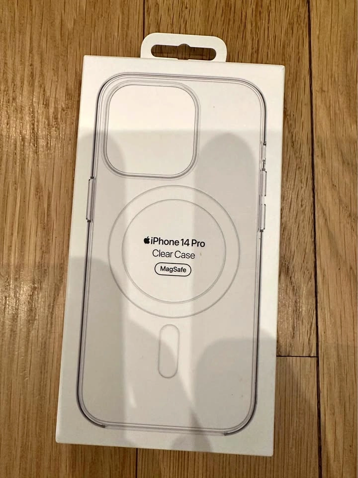 Apple MagSafe Case for iPhone 14 Pro