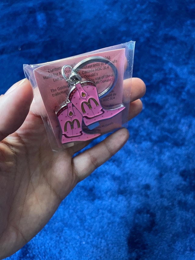 McDonalds Cowboy Boot Keychain - photo 3