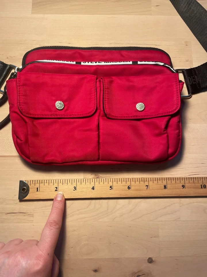 Red waist / crossbody bag / fanny pack