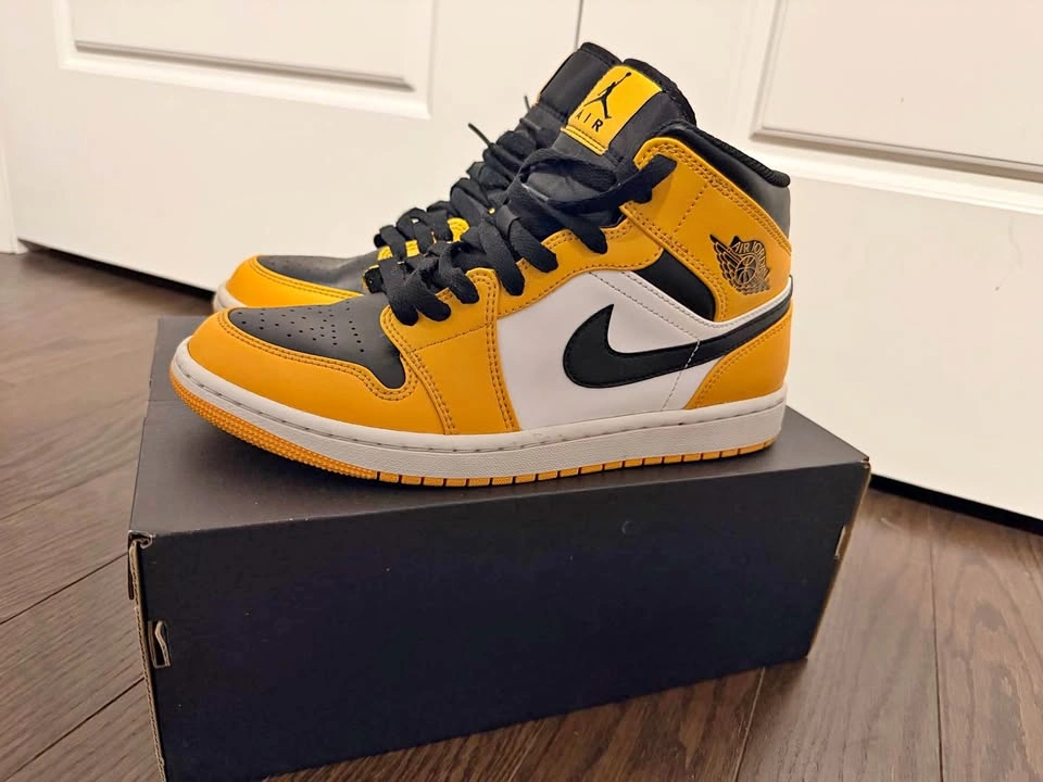 Name your price Jordan 1 Mid Taxi