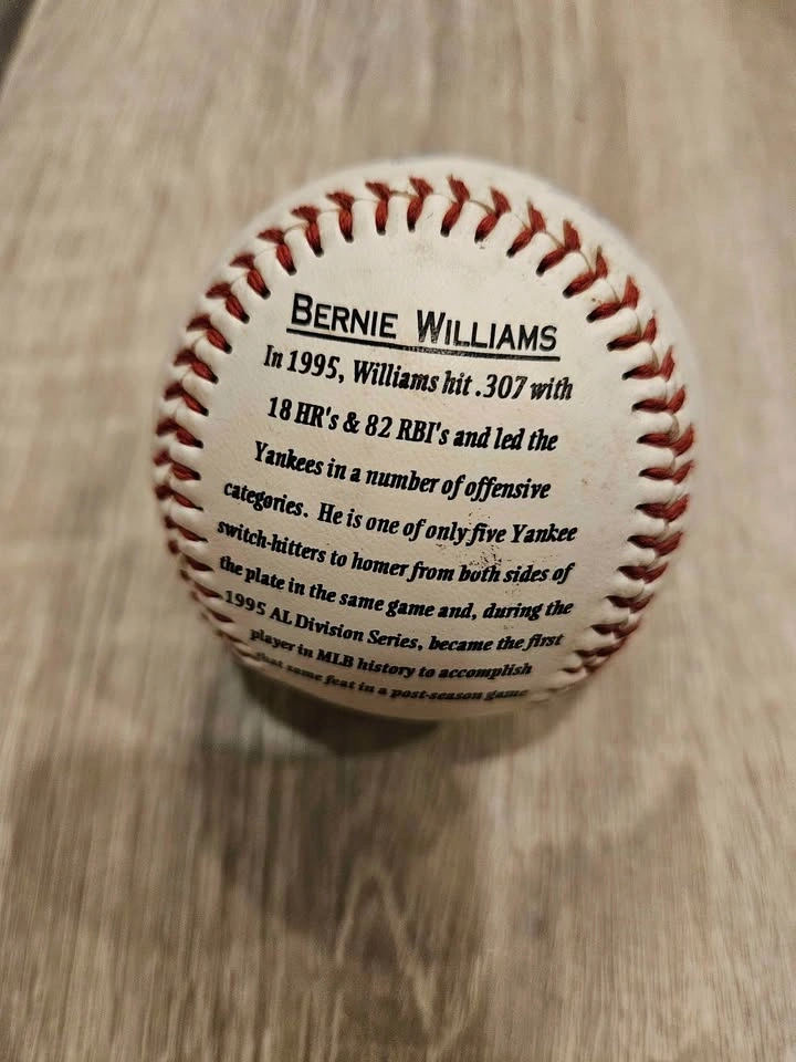 1996 Bernie Williams NY Yankees Burger King Fotoball - Vintage S - photo 3