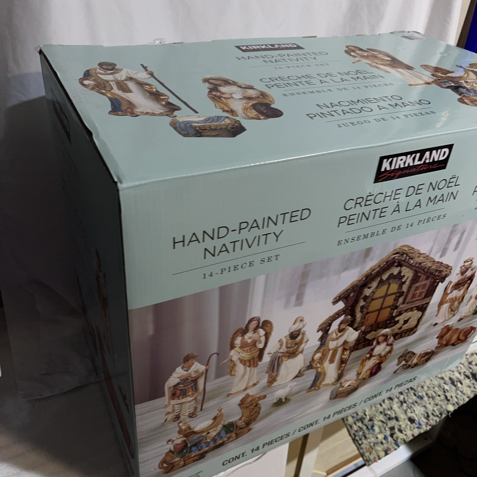 Kirkland Signature 14-Piece Nativity Set - photo 2