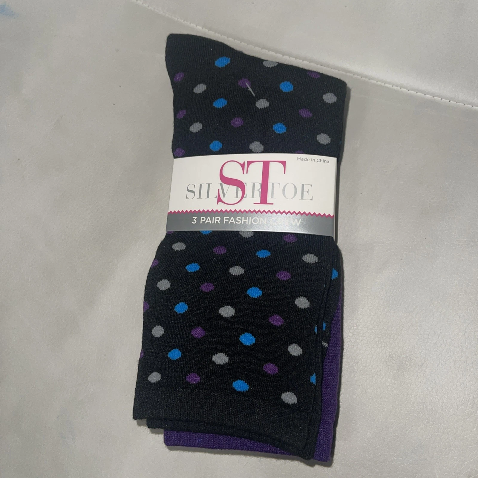 Silvertoe Women's Crew Socks 6 Pair Pack