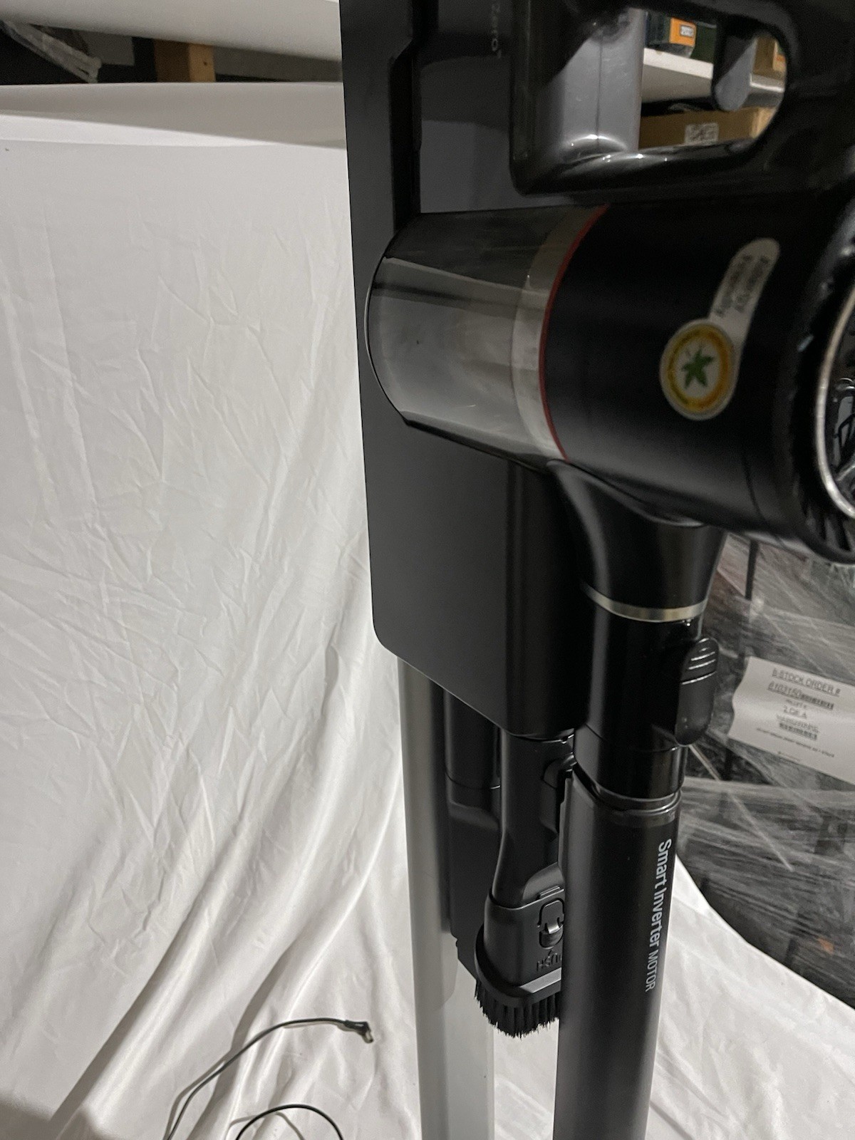 LG CordZero Kompressor Cordless Stick Vacuum - photo 2