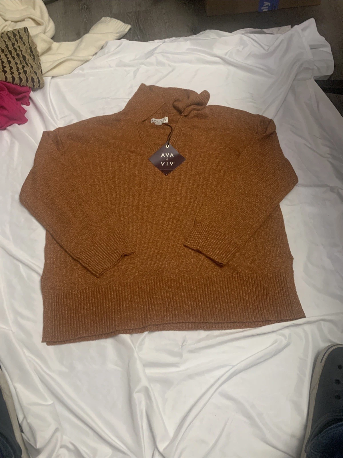 NEW Women's Plus Pullover Sweater - Ava & Viv Bronze - photo 5