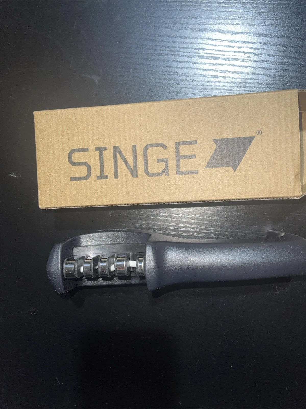 4-in-1 Knife and Scissor Sharpener Tool - photo 4