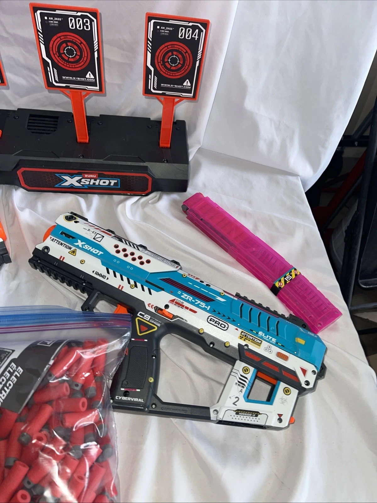 Zuru X Shot Pro Fury X Battle Blaster 2 Pack, Darts + Target - photo 4