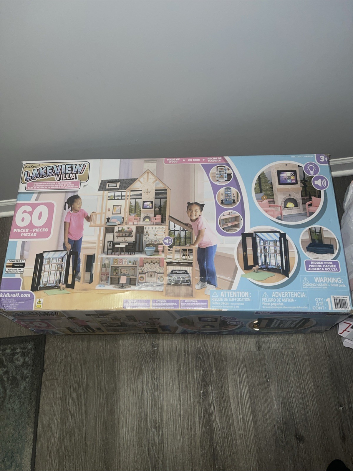 KidKraft Lakeview Villa Huge Wood Doll House & Greenhouse with 6