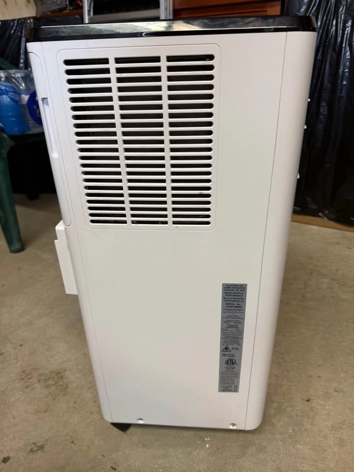 Frigidaire 8,000 BTU Portable AC - photo 4
