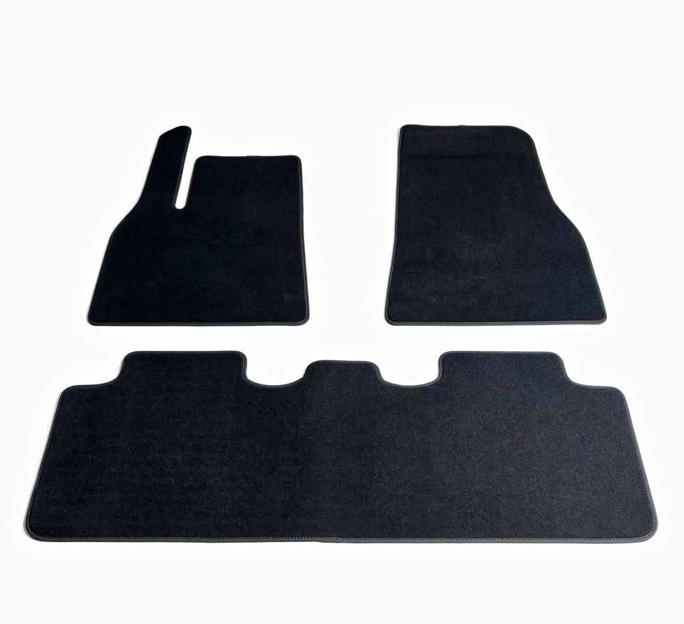 Tesla Model Y Carpet Interior Mats