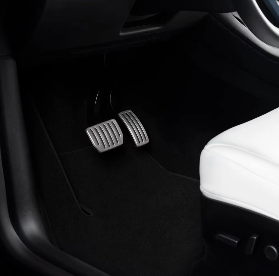 Tesla Model Y Carpet Interior Mats - photo 2