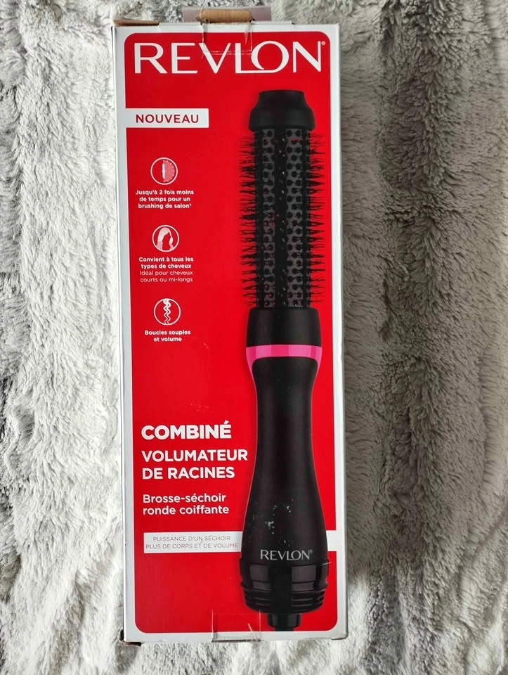Revlon One-Step Root Booster Ionic 1.5in Round Brush Dryer